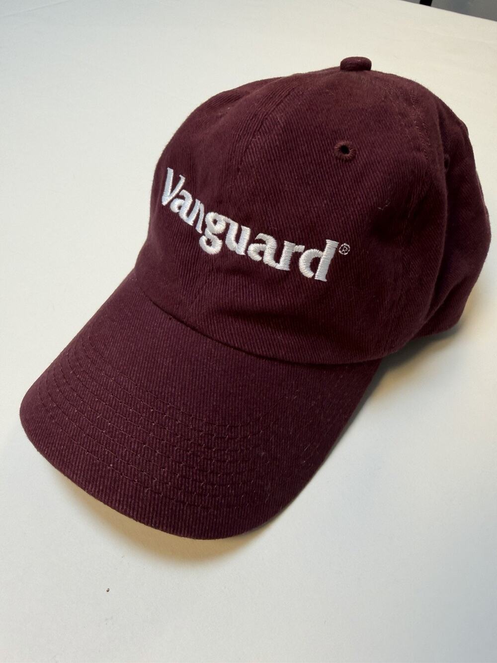 Mens Burgundy Vanguard Centerfield 09 Adjustable Baseball Cap
